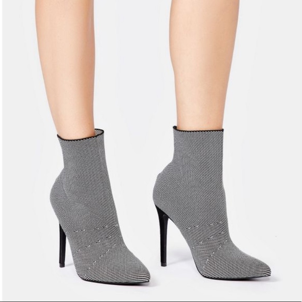 Illana sock Bootie